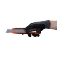 Nóż z ostrzem łamanym 25 mm