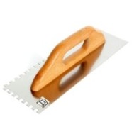 Paca nierdzewna z drewnianym uchwytem zębata